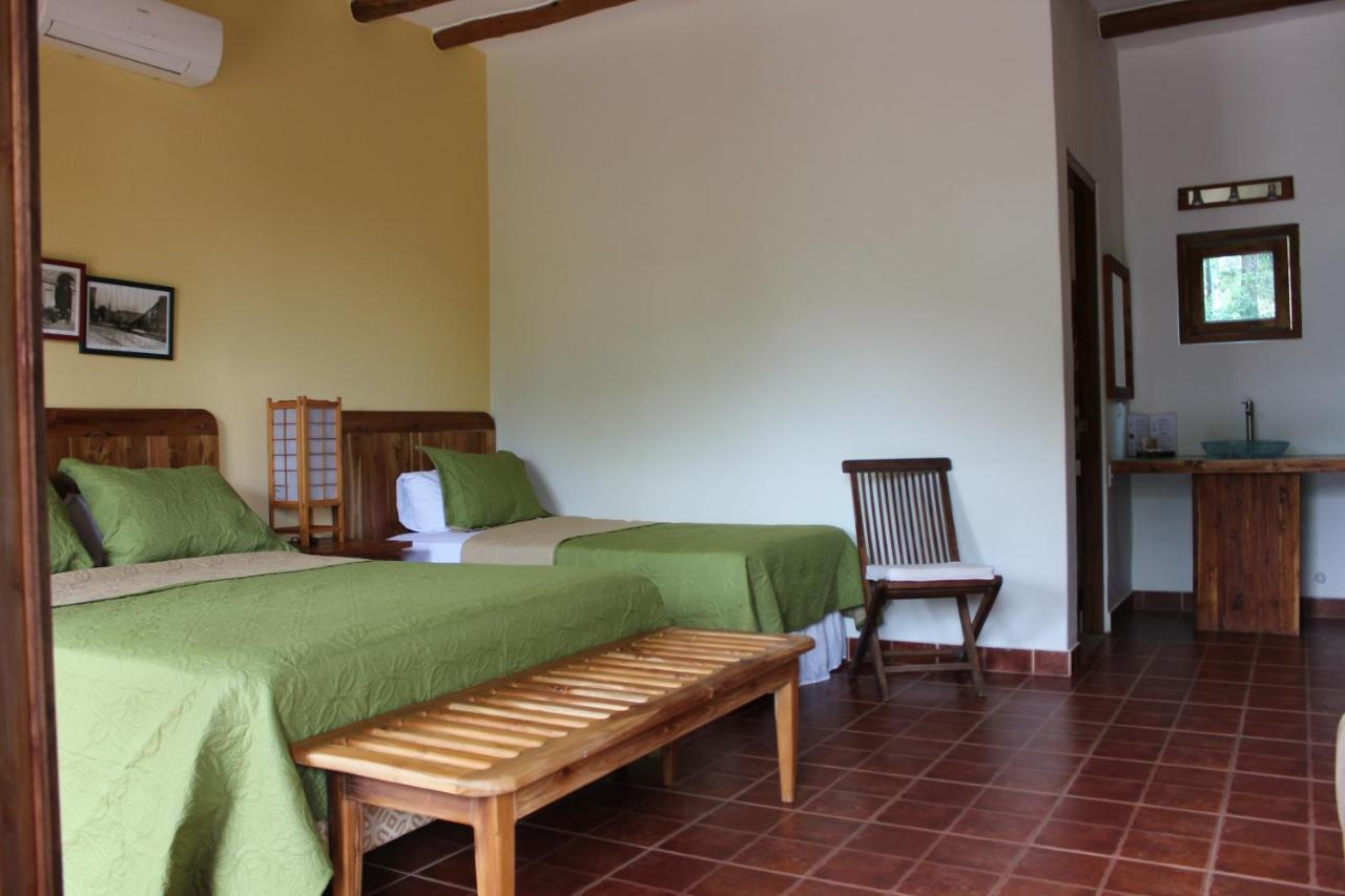 Hotel Punta Franca Jobal Exterior foto